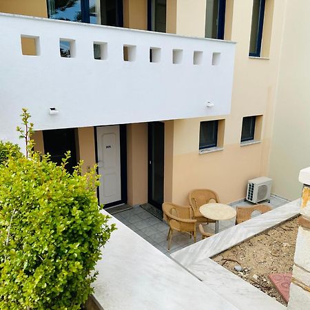 Sea Breeze Apartments Chios Monolia Exterior photo