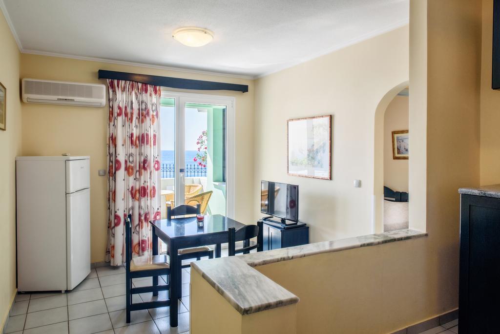 Sea Breeze Apartments Chios Monolia Exterior photo
